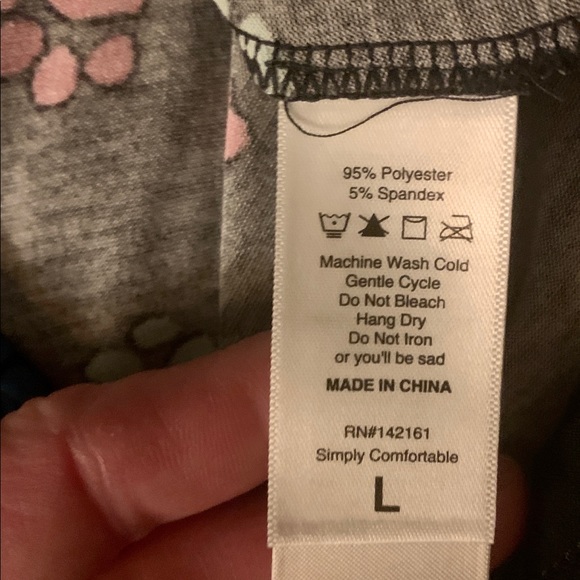 Lularoe large multicolor paw print iris shirt bnwt - Picture 2 of 5